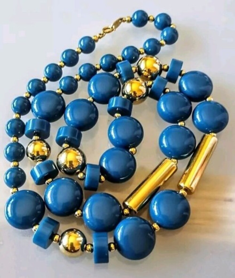 Vintage Signed Trifari Teal Blue Lucite Beads GoldTone Metal Beads
